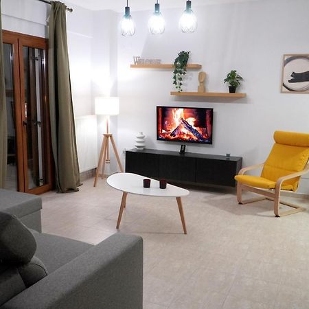 Modern Apartment In Οld Τown Thessaloniki Buitenkant foto