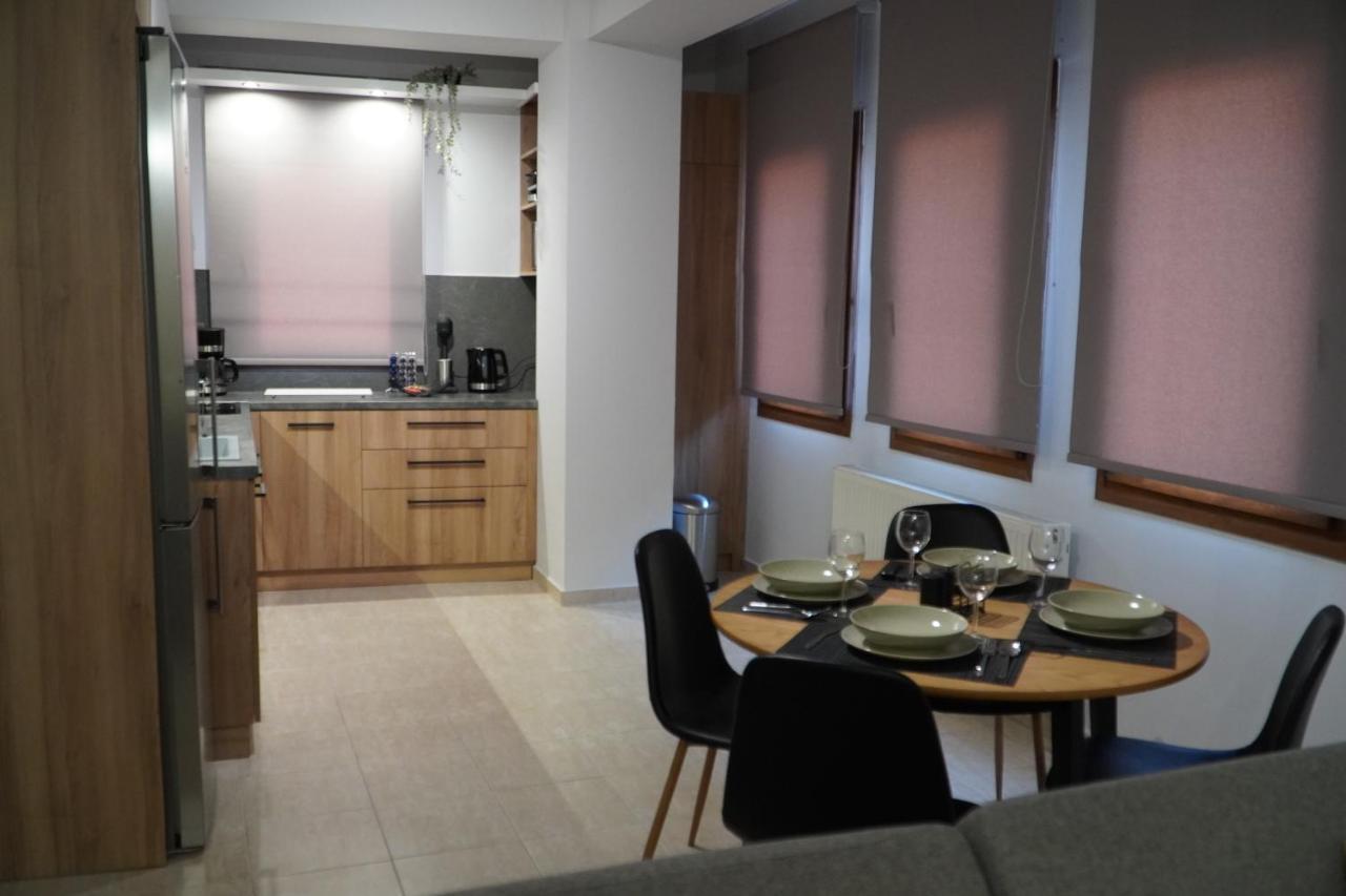 Modern Apartment In Οld Τown Thessaloniki Buitenkant foto