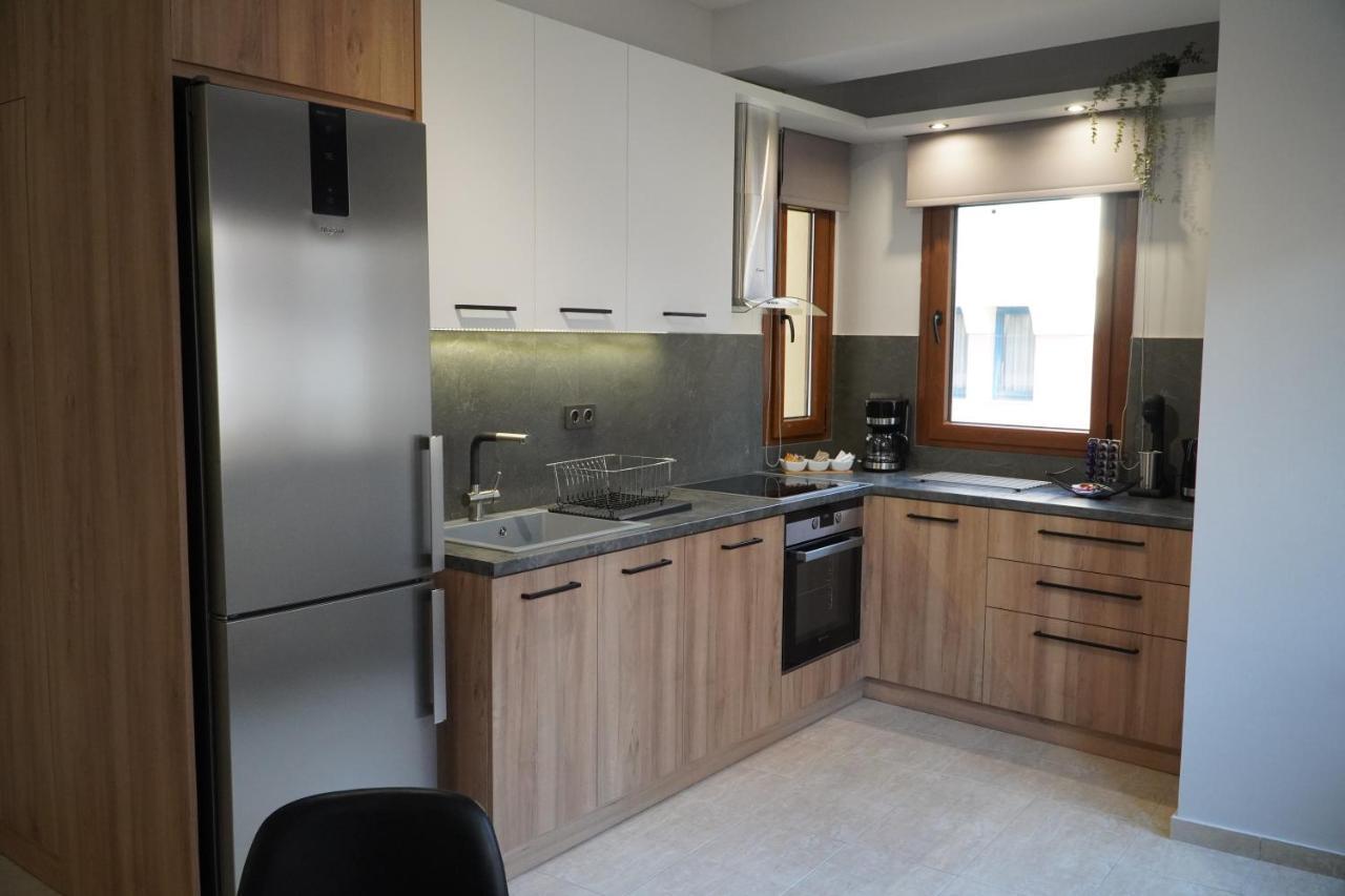 Modern Apartment In Οld Τown Thessaloniki Buitenkant foto